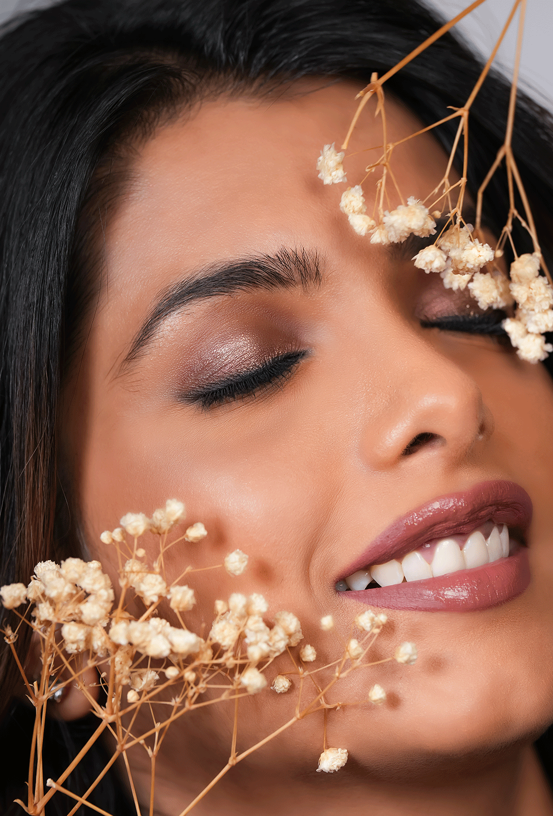 Eyeshadow Brush – Luxe Satin Couture