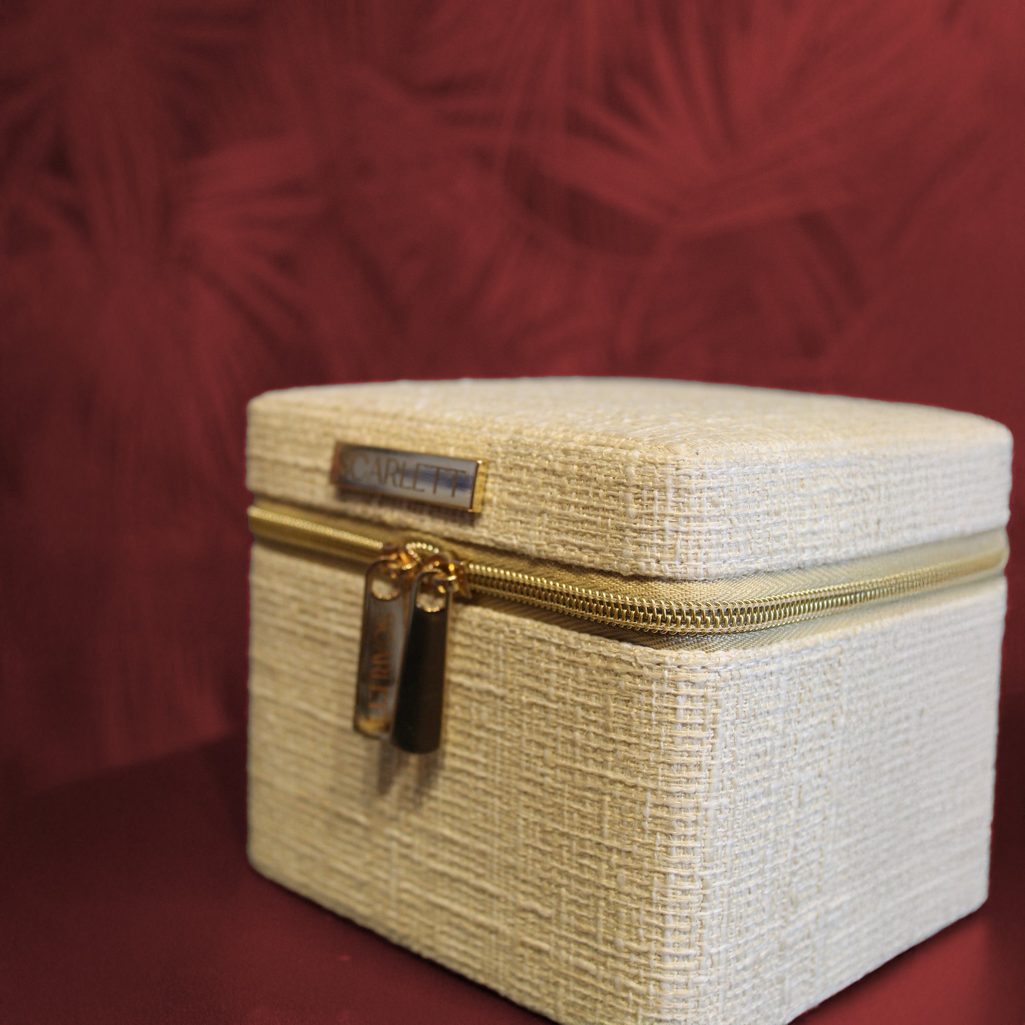 Scarlett Vanity Case