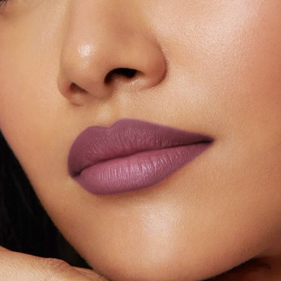 Velvet Matte Liquid Lipstick – Isabella (4g)